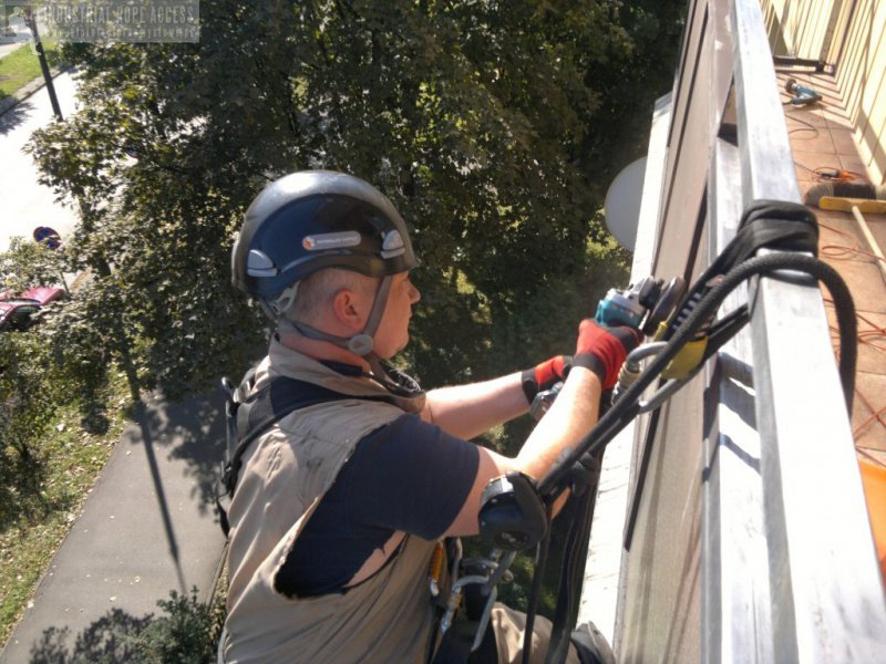 Remont naprawa Prace Wysokościowe Warszawa