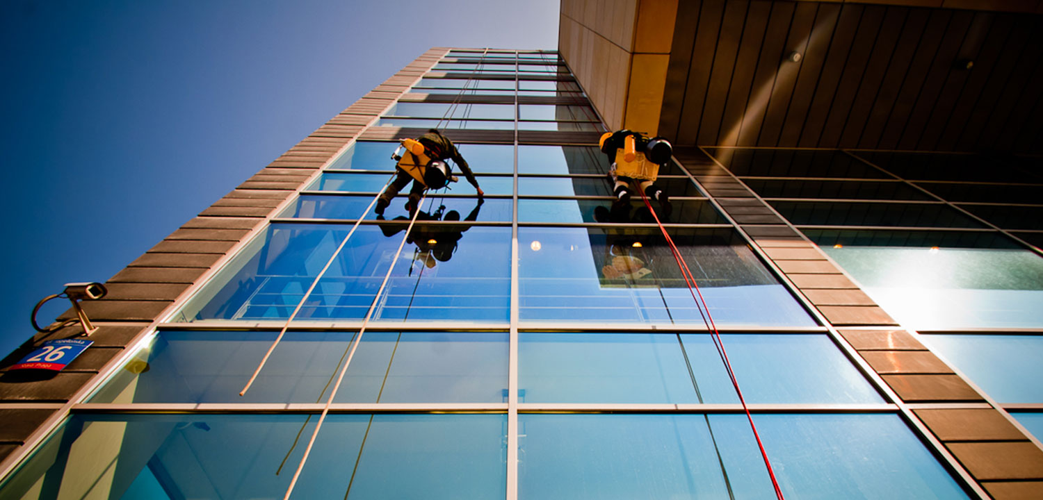 Pracownicy na wysokości